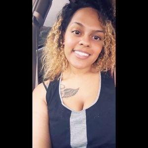 Meet your Posher, Brie